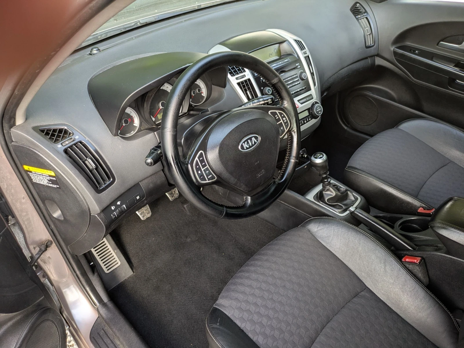 Kia Ceed 2.0i ГАЗ  - изображение 7