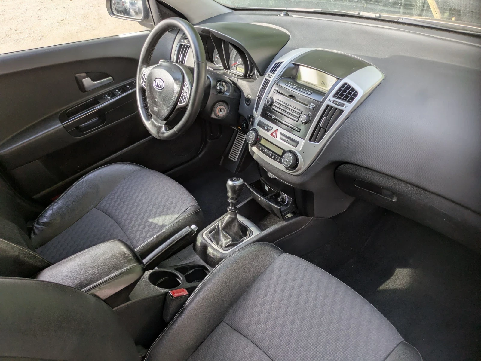 Kia Ceed 2.0i ГАЗ  - изображение 10
