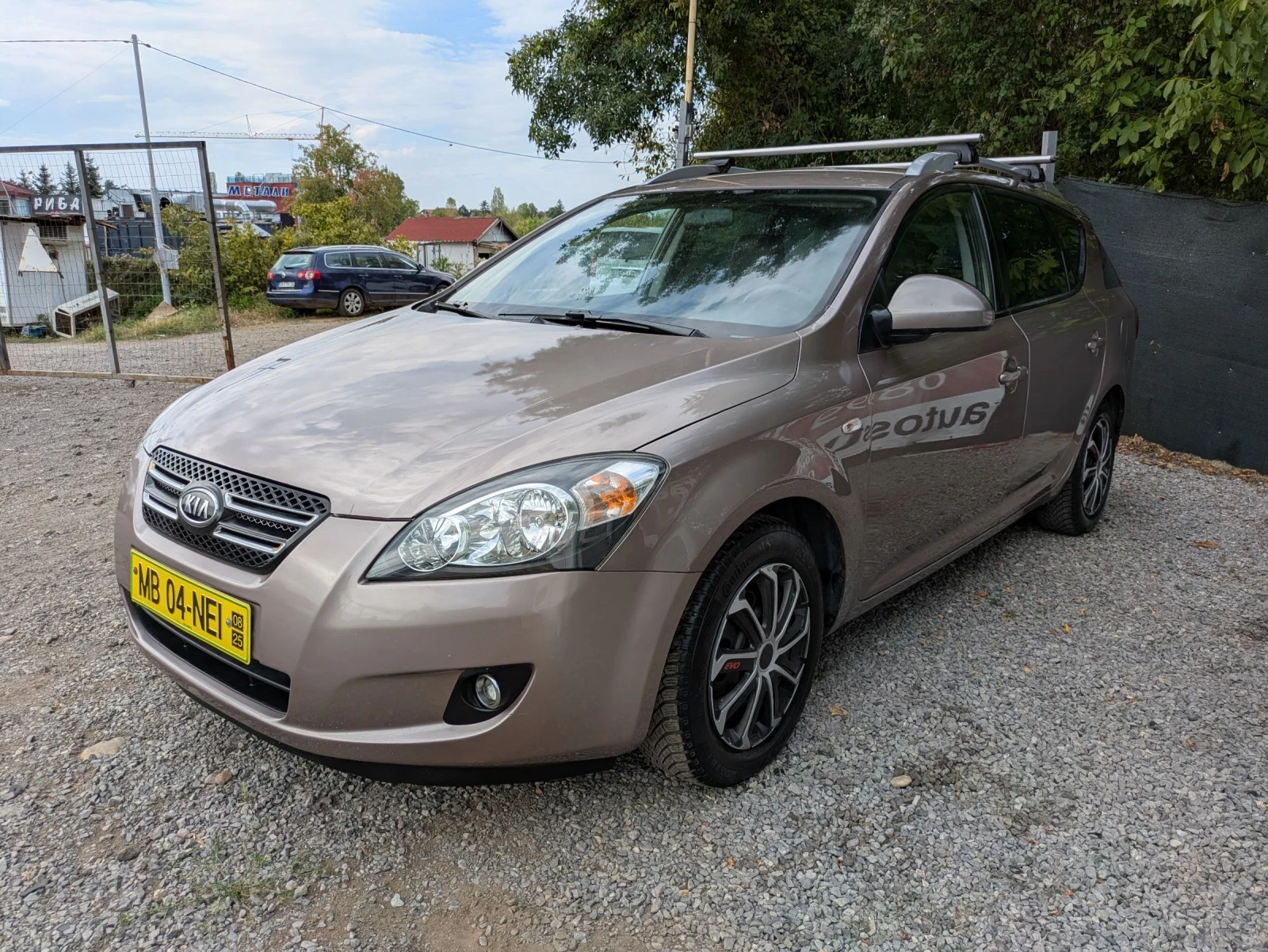 Kia Ceed 2.0i ГАЗ  - изображение 3