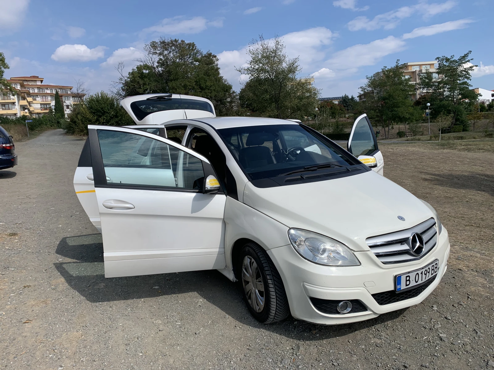 Mercedes-Benz B 180  - изображение 9