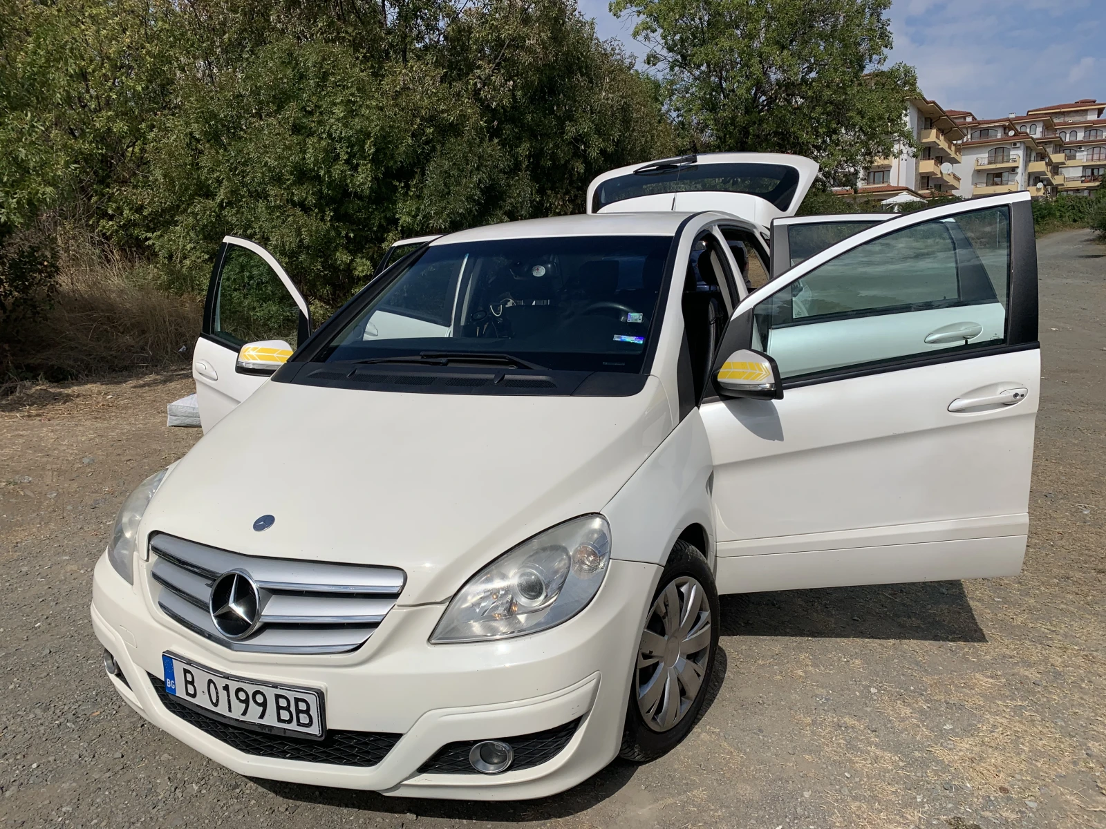 Mercedes-Benz B 180  - изображение 8