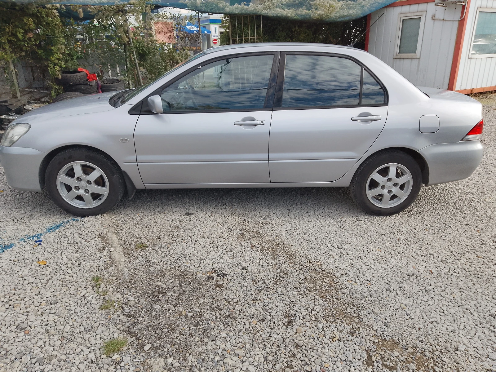 Mitsubishi Lancer 1.6i BiFuel УНИКАТ - изображение 2