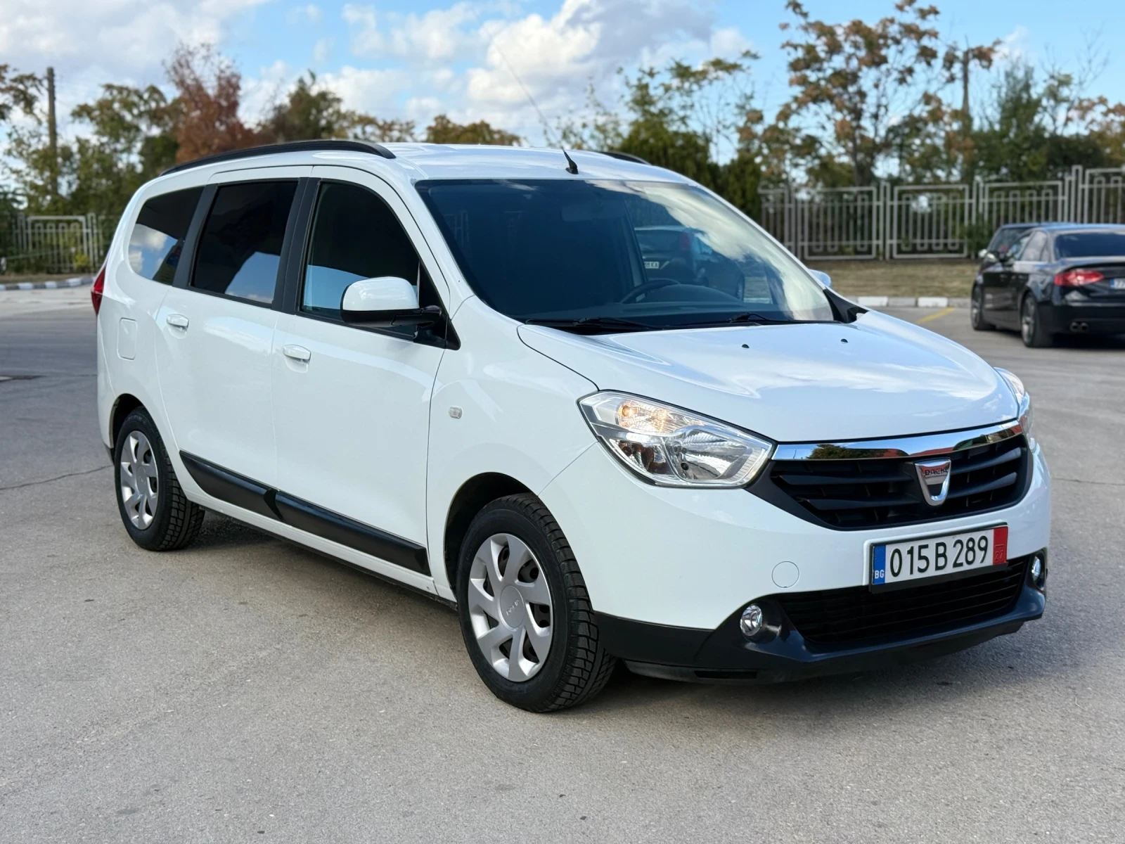 Dacia Lodgy 1.6  - изображение 4