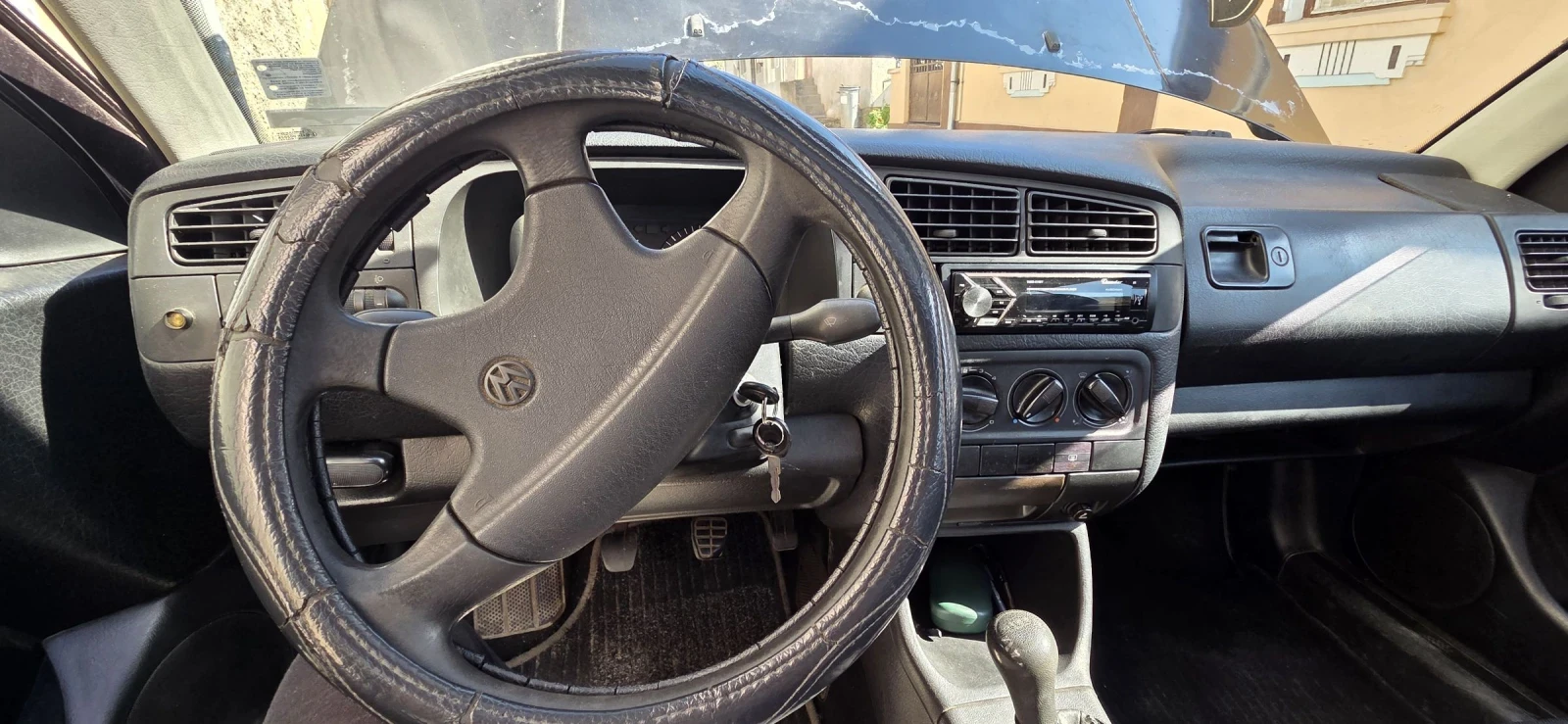 VW Golf 1.9 TD - изображение 6