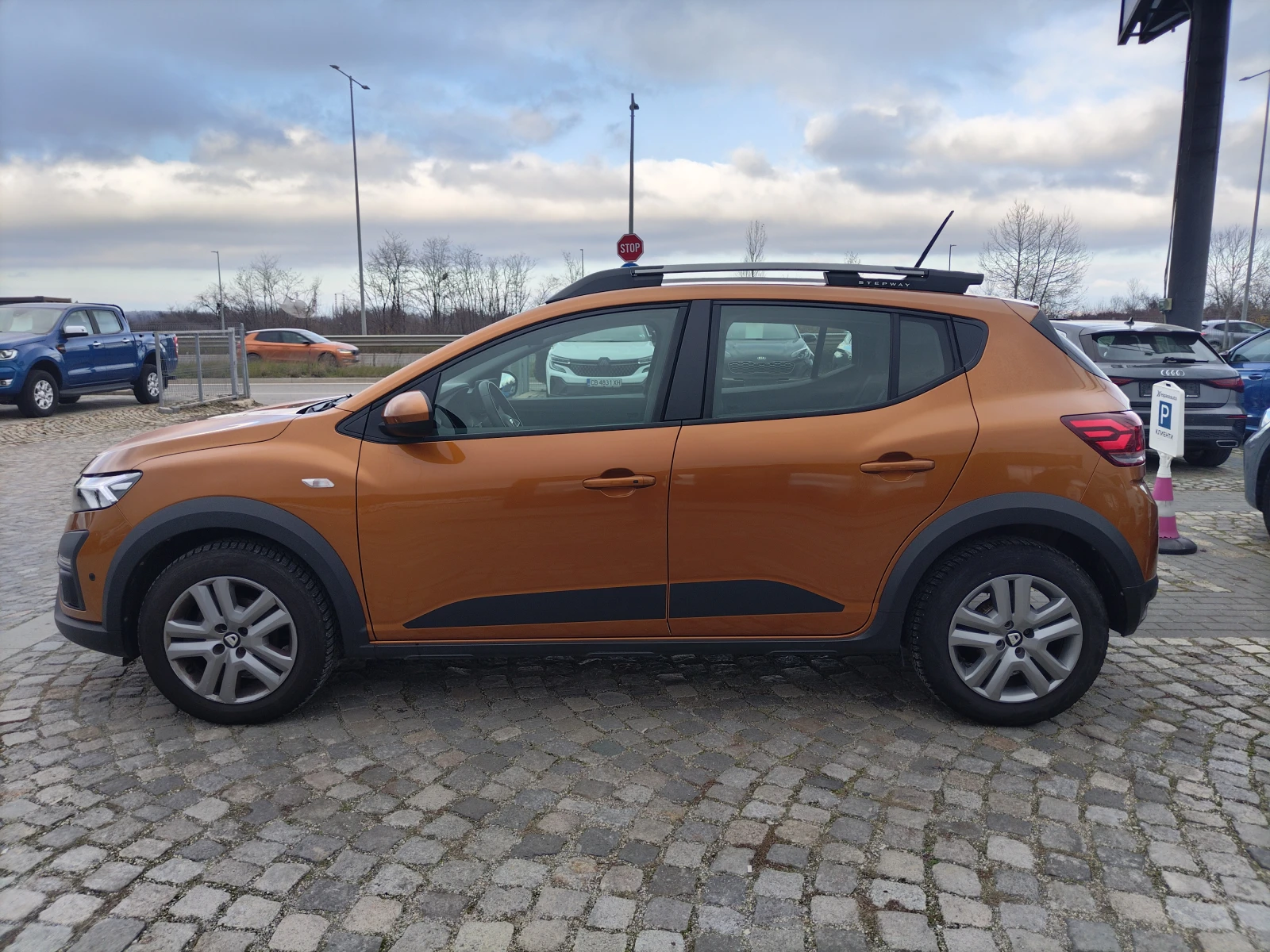 Dacia Sandero TCe 100 к.с.КАПАРИРАН - изображение 4