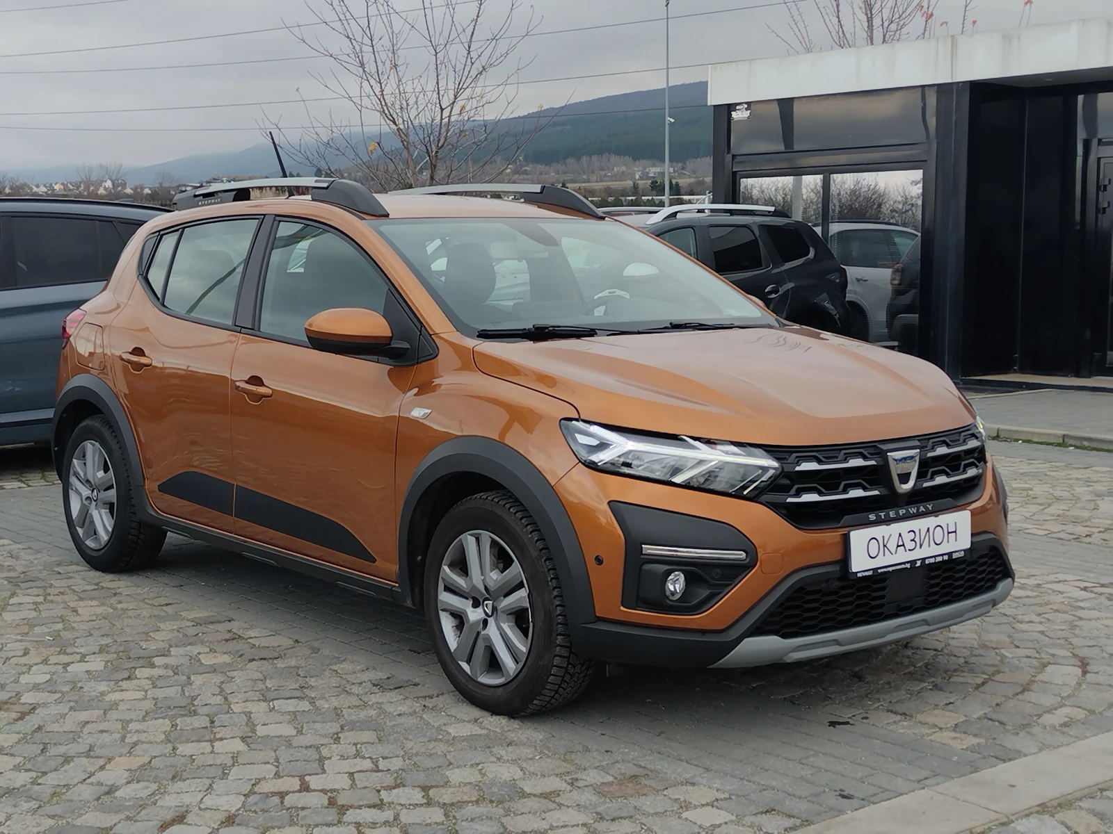 Dacia Sandero TCe 100 к.с.КАПАРИРАН - изображение 3