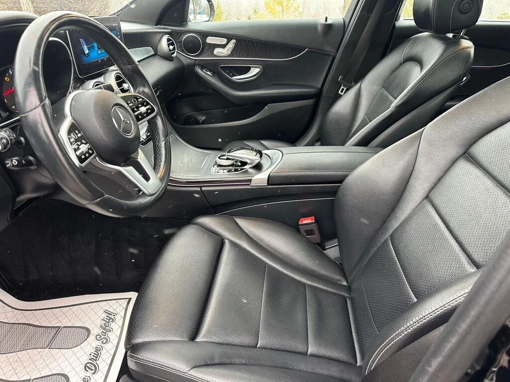 Mercedes-Benz C 300 * АВТО КРЕДИТ* ЦЕНА ДО БГ * СЕРВИЗНА ИСТОРИЯ *  - изображение 9