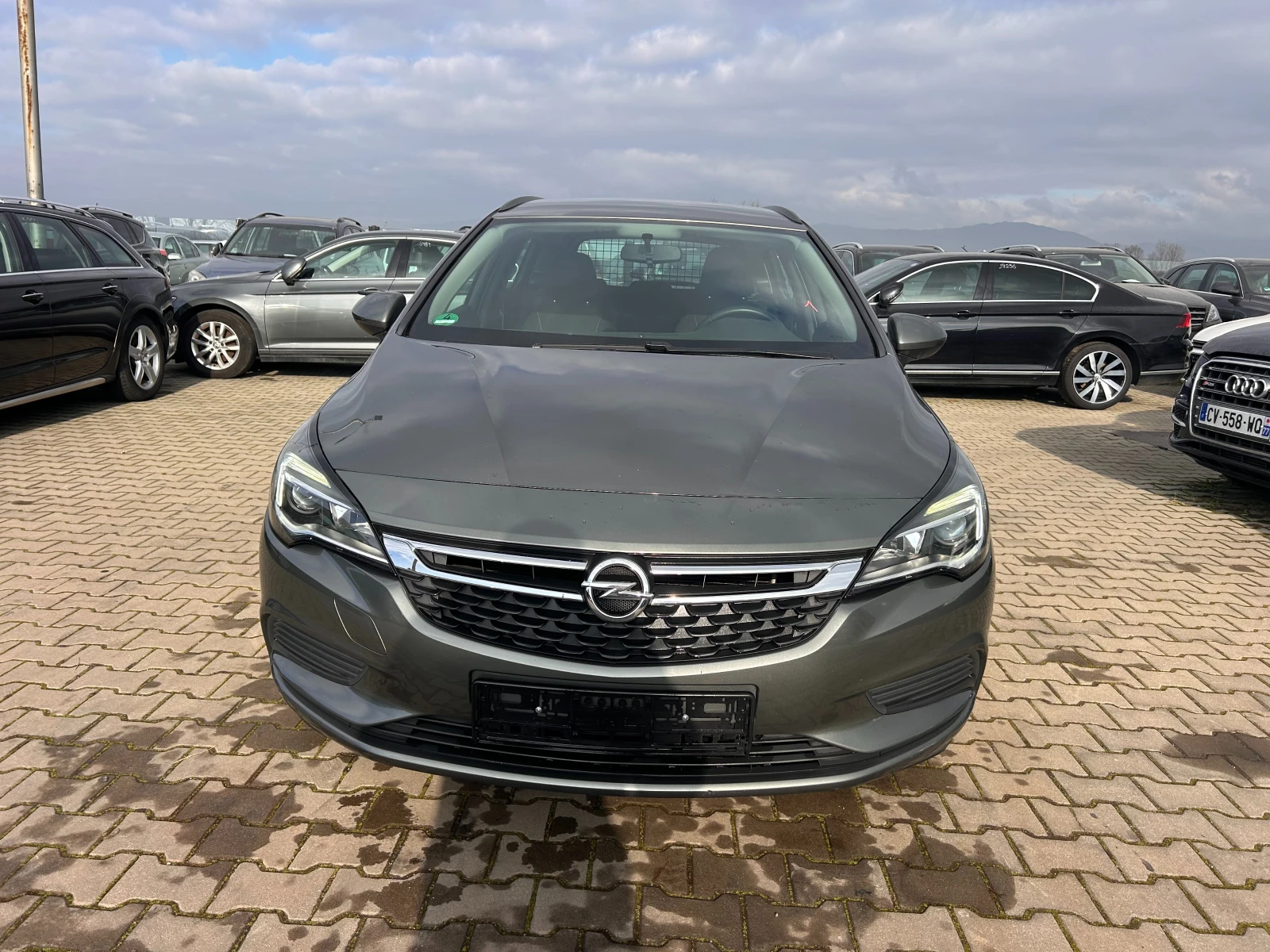 Opel Astra 1.6CDTI NAVI EURO 6 - изображение 3
