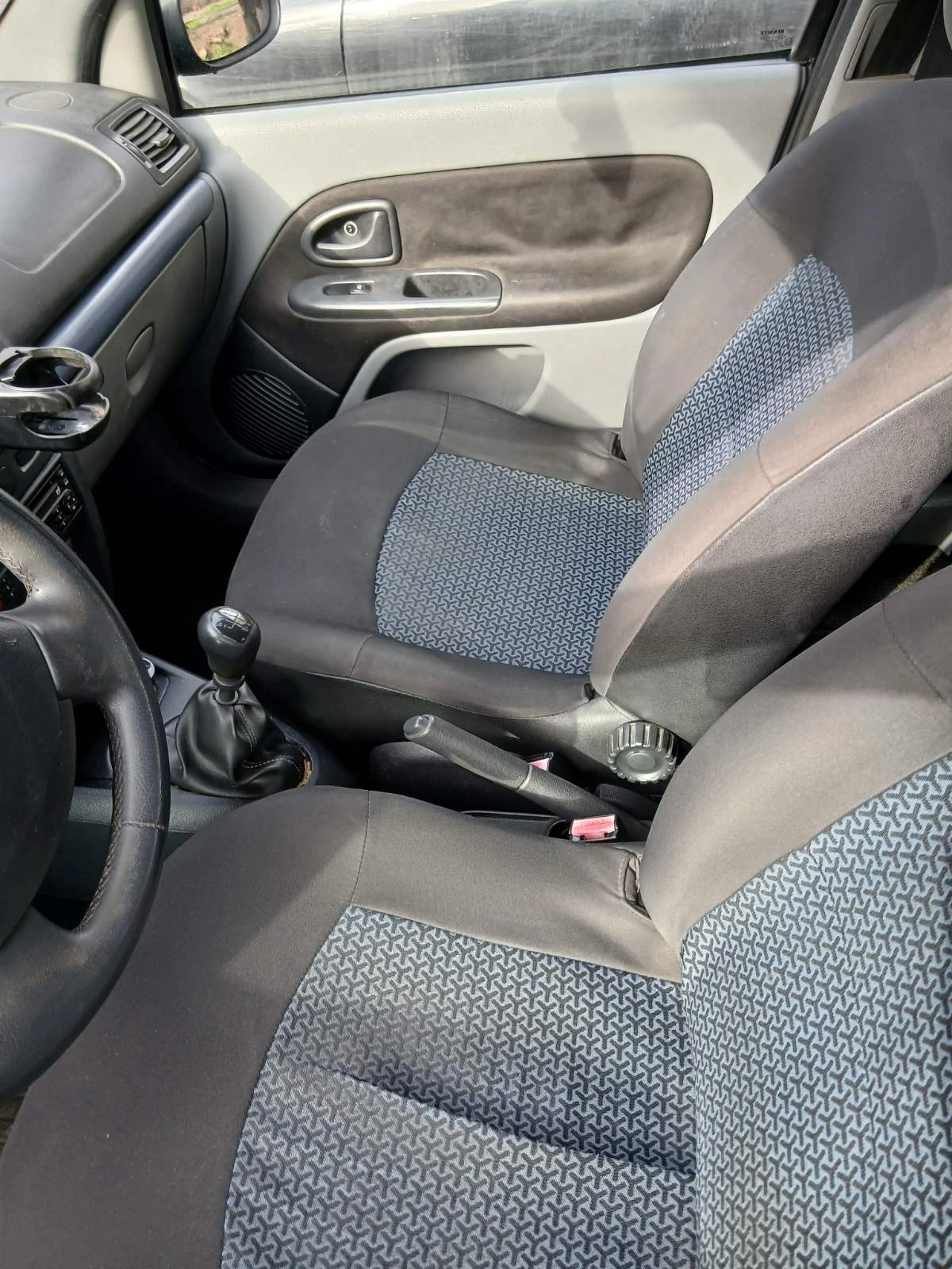 Renault Symbol  - изображение 6