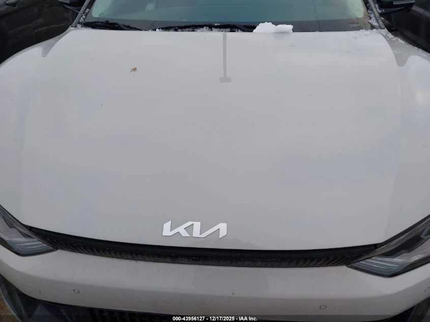 Kia EV6 WIND AWD 320кс - изображение 9