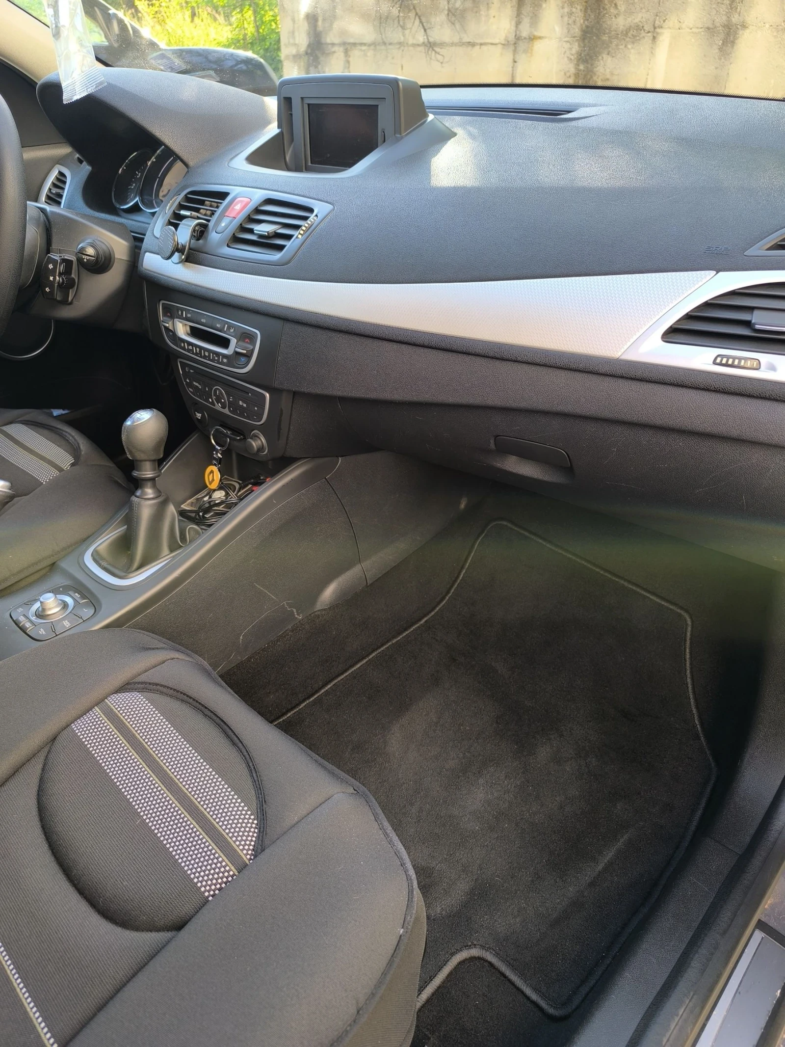 Renault Megane 1.5dci - изображение 6