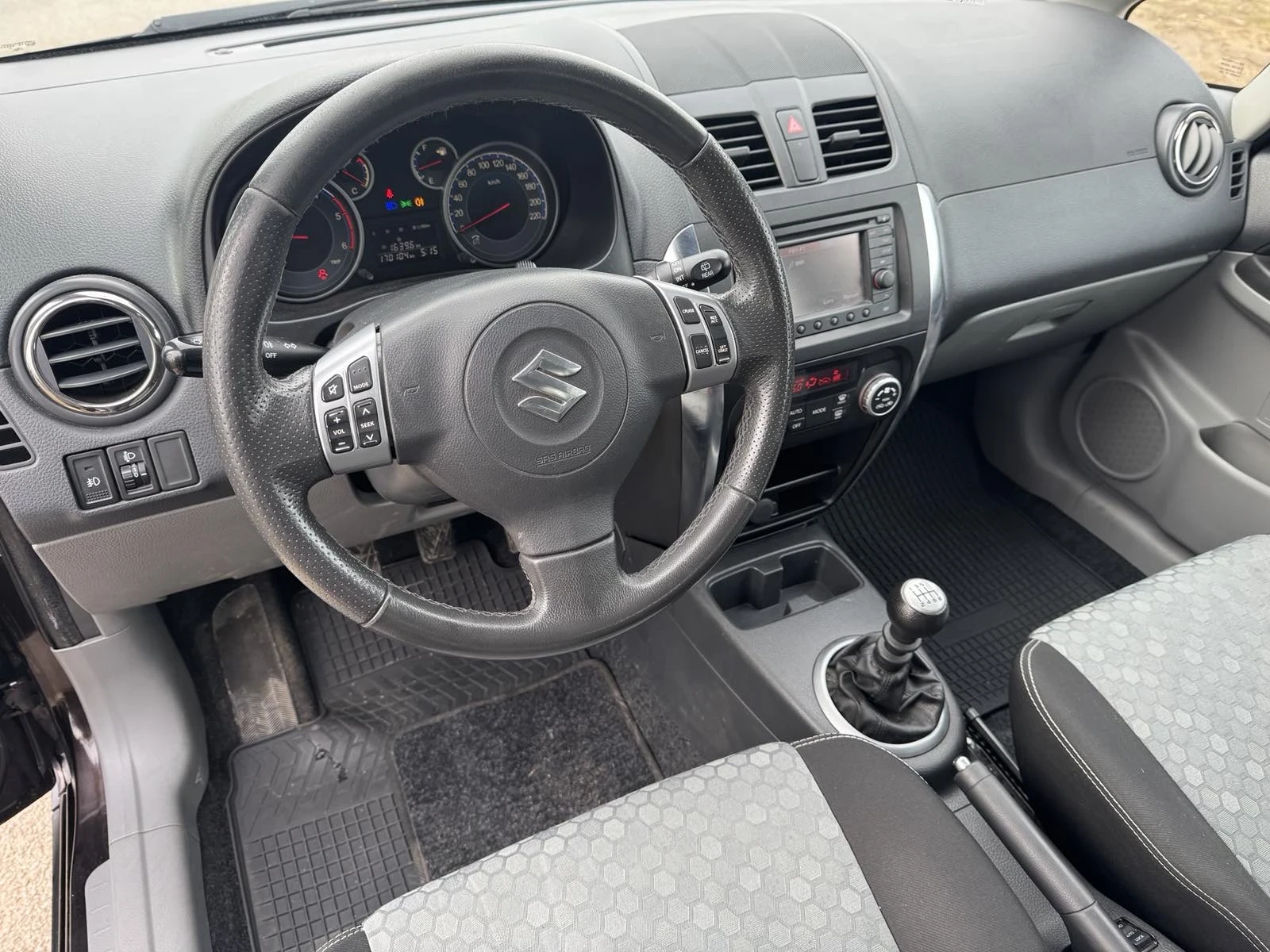 Suzuki SX4  - изображение 8