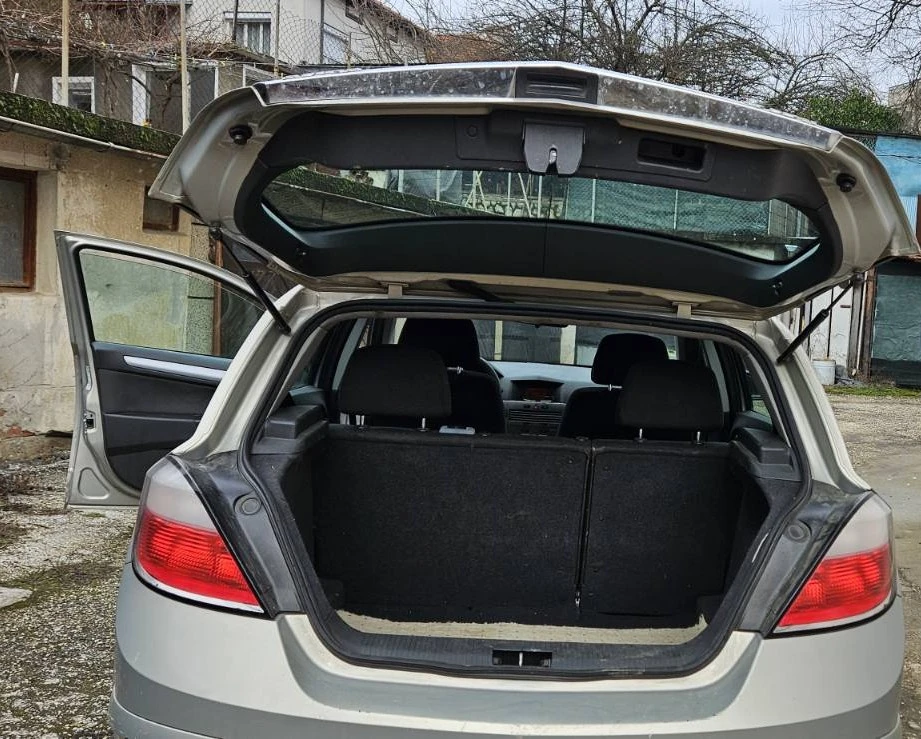 Opel Astra 1.7, снимка 14 - Автомобили и джипове - 53770348