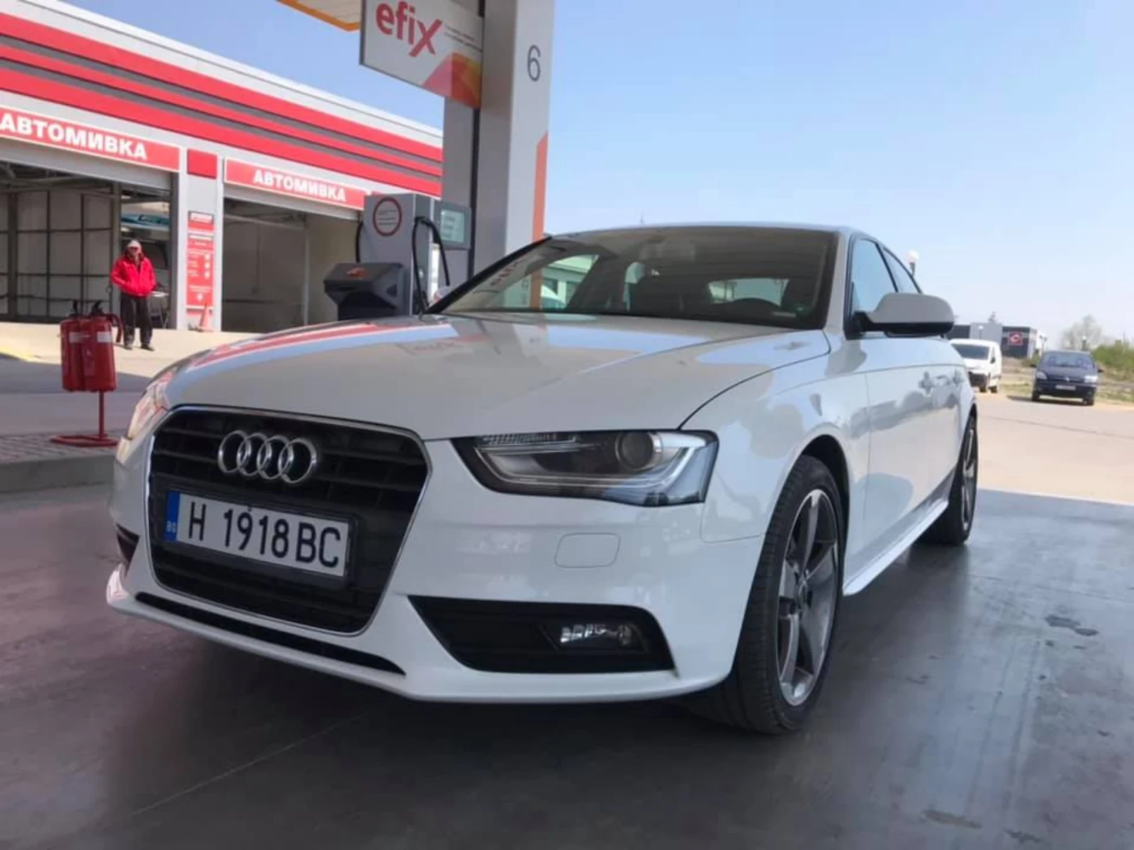 Audi A4 2.0 Sline, снимка 2 - Автомобили и джипове - 53909098