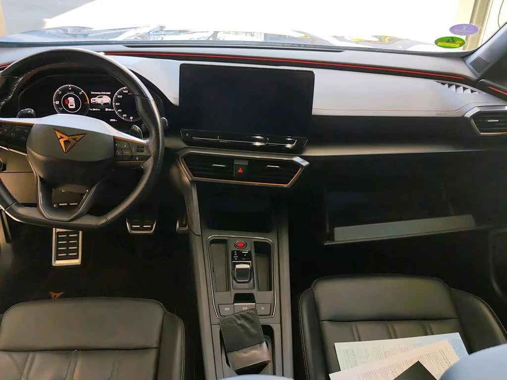 Cupra Formentor 1.4PHEV/245HP/NAVI/CAM/MEMO/LED/KLESS/DIGI/181q, снимка 3 - Автомобили и джипове - 54256363