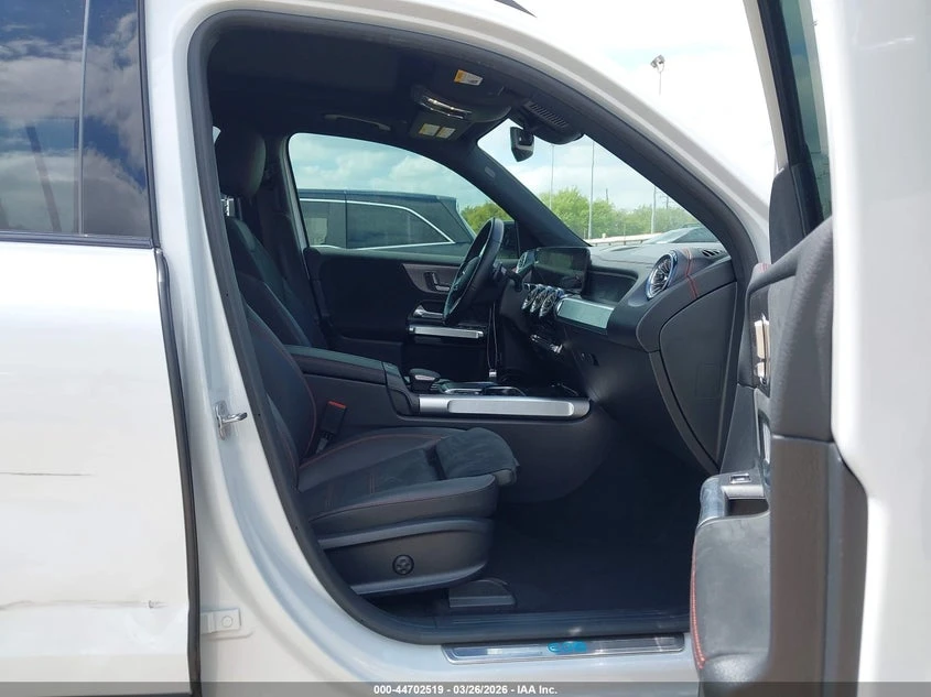 Mercedes-Benz EQB 300 Suv 4Matic * Крайна цена до БГ* , снимка 5 - Автомобили и джипове - 54378975