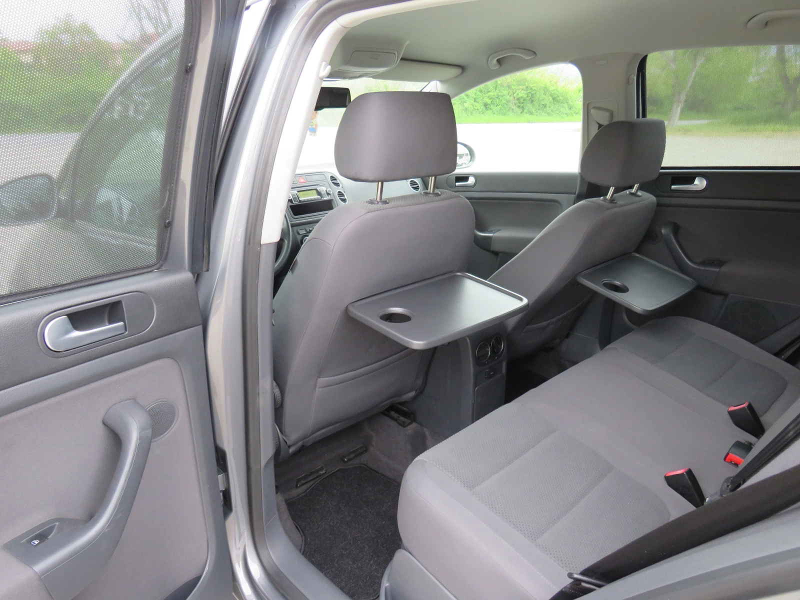 VW Golf Plus РЪЧКА 1.6 БЕНЗИН, снимка 10 - Автомобили и джипове - 54507911