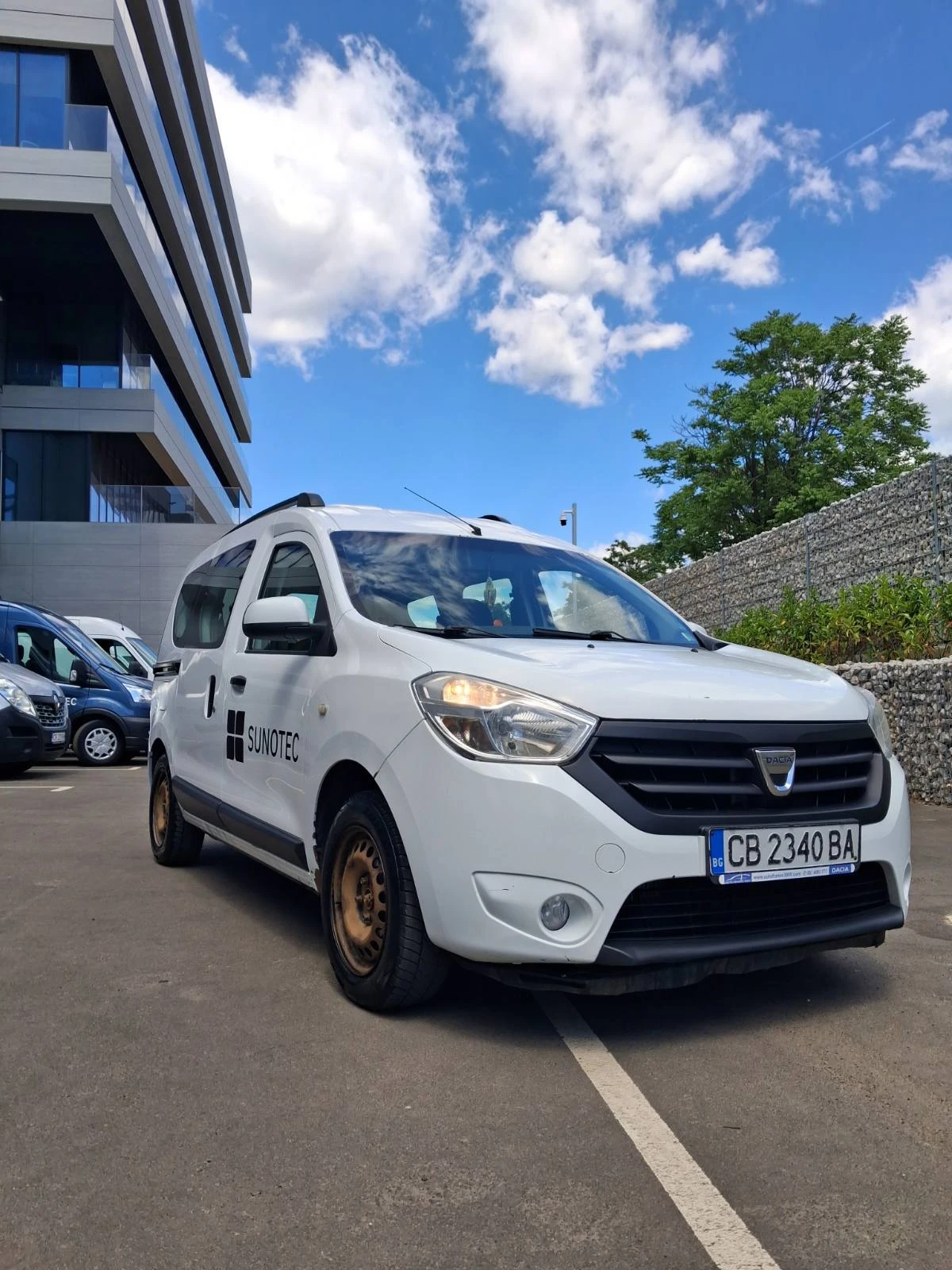 Dacia Dokker 1.5 dci, снимка 3 - Автомобили и джипове - 54761766