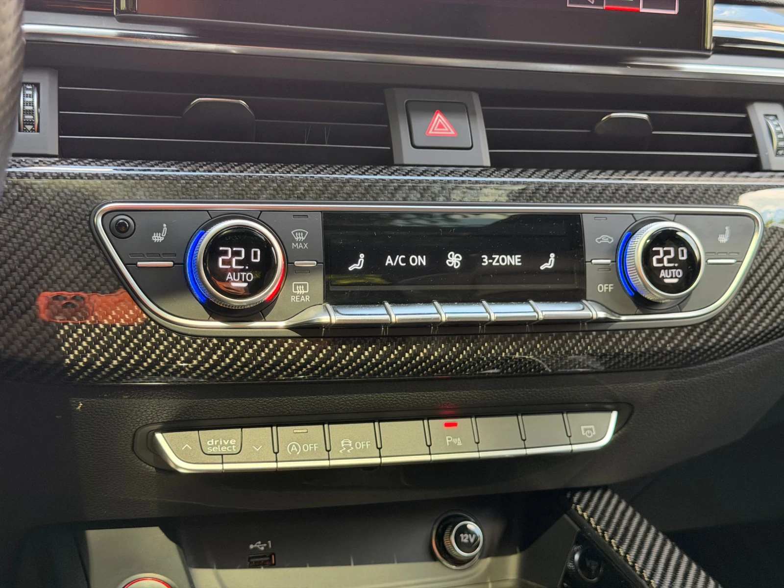 Audi S4 3.0TDI / MILD HYBRID , снимка 14 - Автомобили и джипове - 54848634
