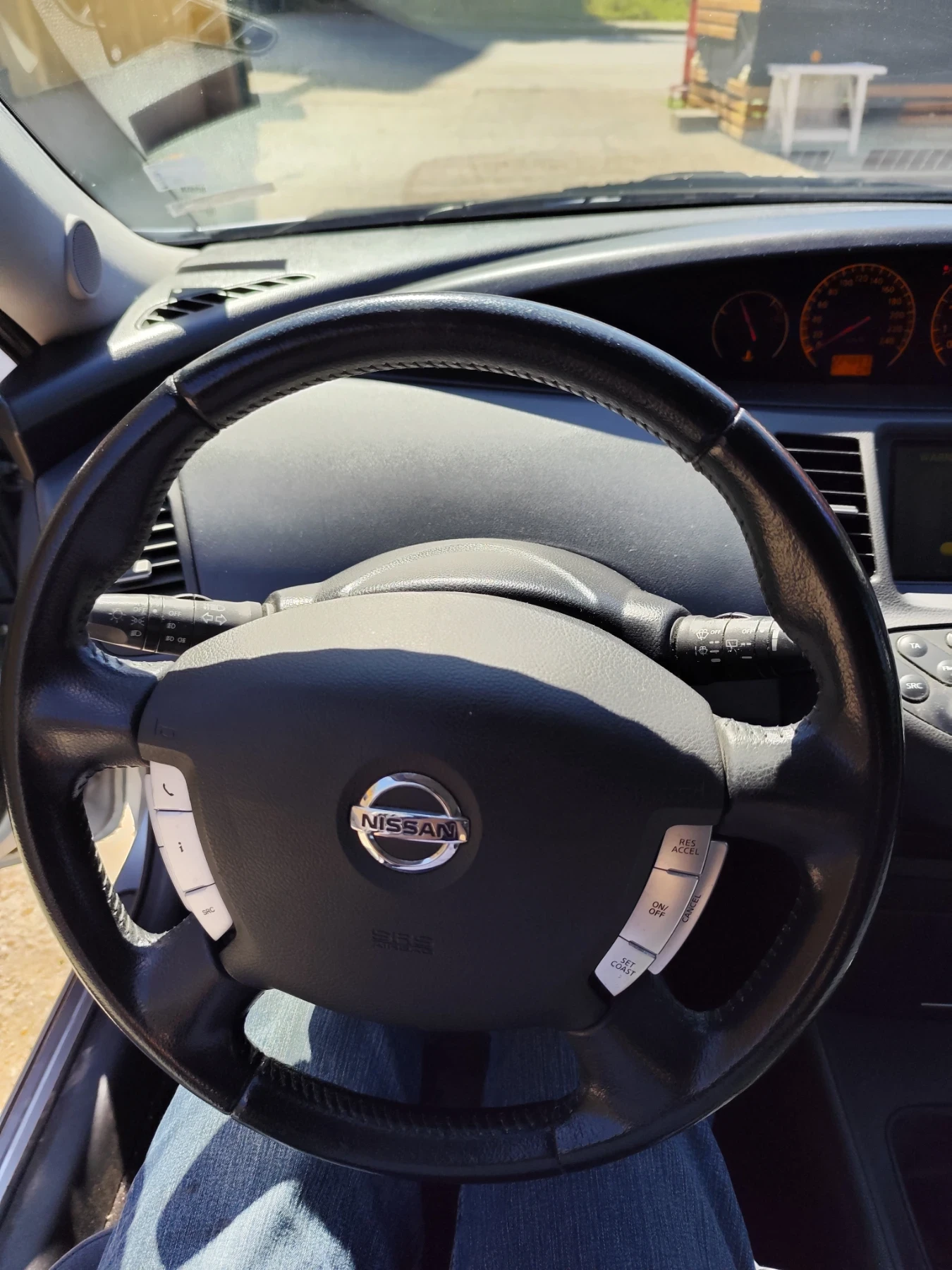 Nissan Primera, снимка 6 - Автомобили и джипове - 54916492