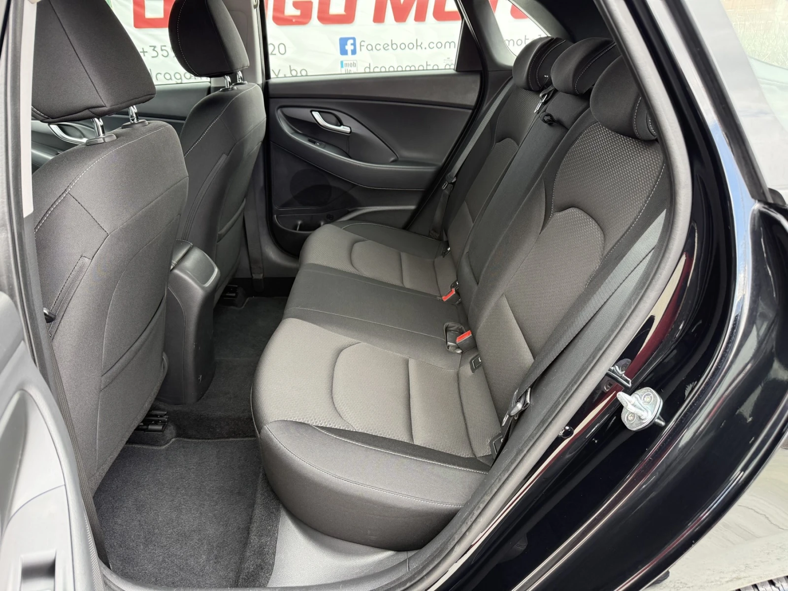 Hyundai I30 1.0, снимка 11 - Автомобили и джипове - 54962412