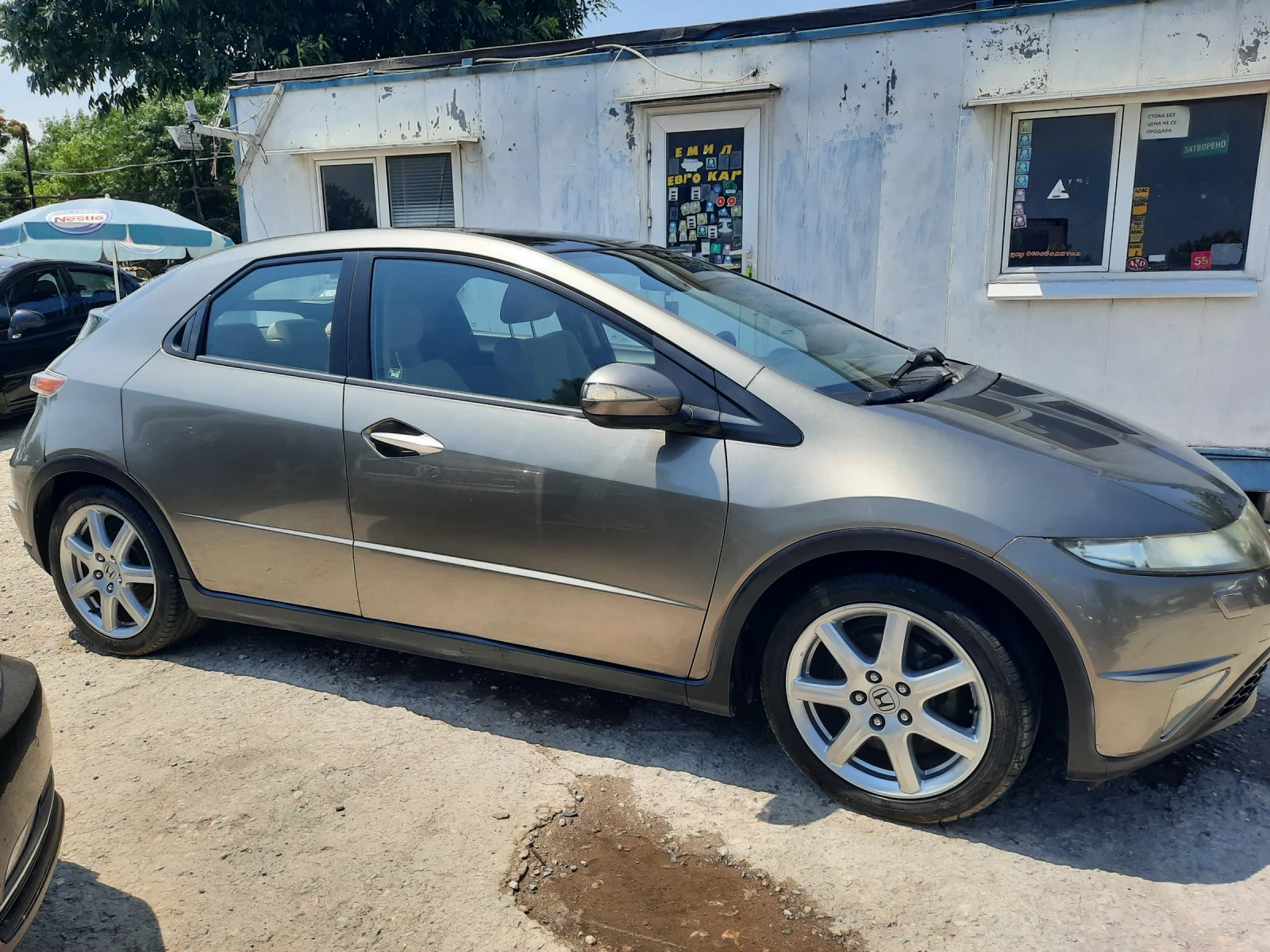 Honda Civic 1.8i NAVI FUL, снимка 5 - Автомобили и джипове - 55353906