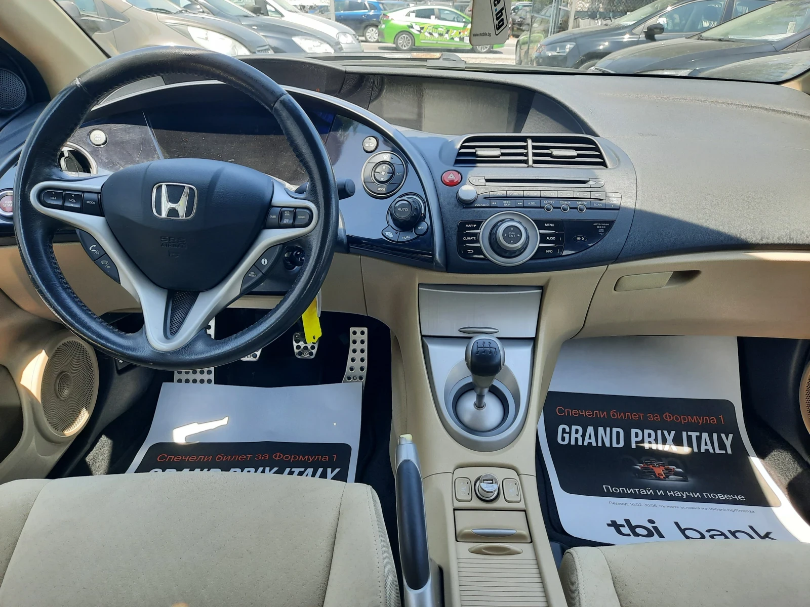 Honda Civic 1.8i NAVI FUL, снимка 11 - Автомобили и джипове - 55353906
