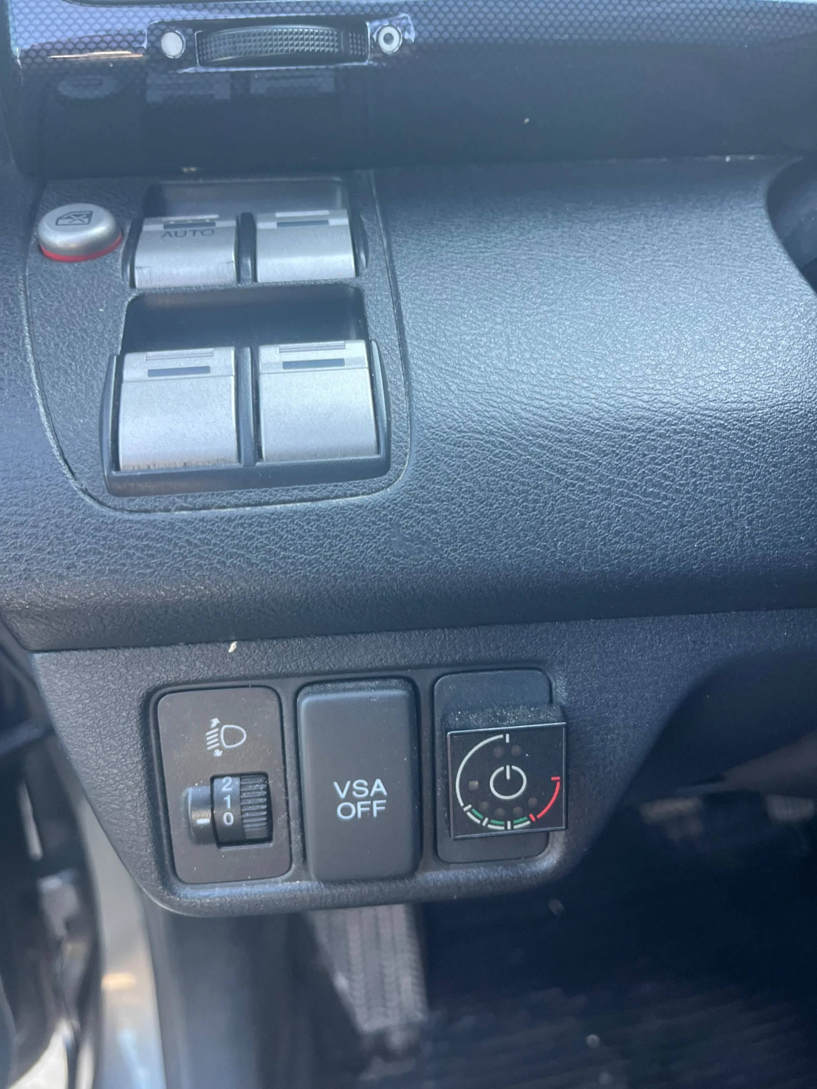 Honda Fr-v 1.8i Facelift, снимка 9 - Автомобили и джипове - 55386093
