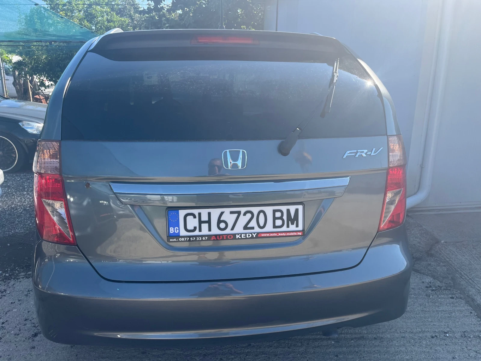 Honda Fr-v 1.8i Facelift, снимка 5 - Автомобили и джипове - 55386093