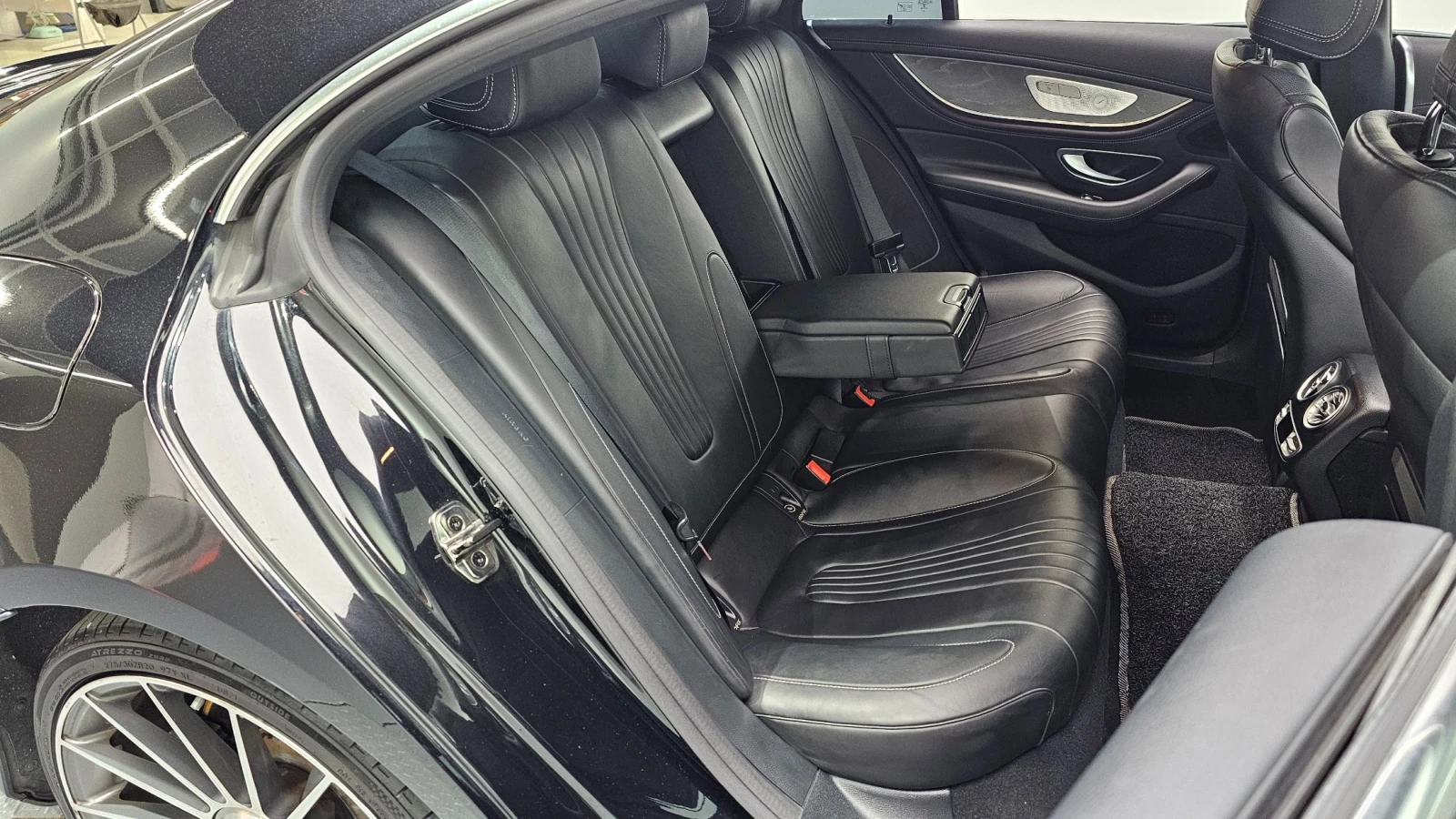 Mercedes-Benz CLS 450 AMG line/Head up/360 Cam/Подгрев/ДИСТРОНИК, снимка 9 - Автомобили и джипове - 55445334