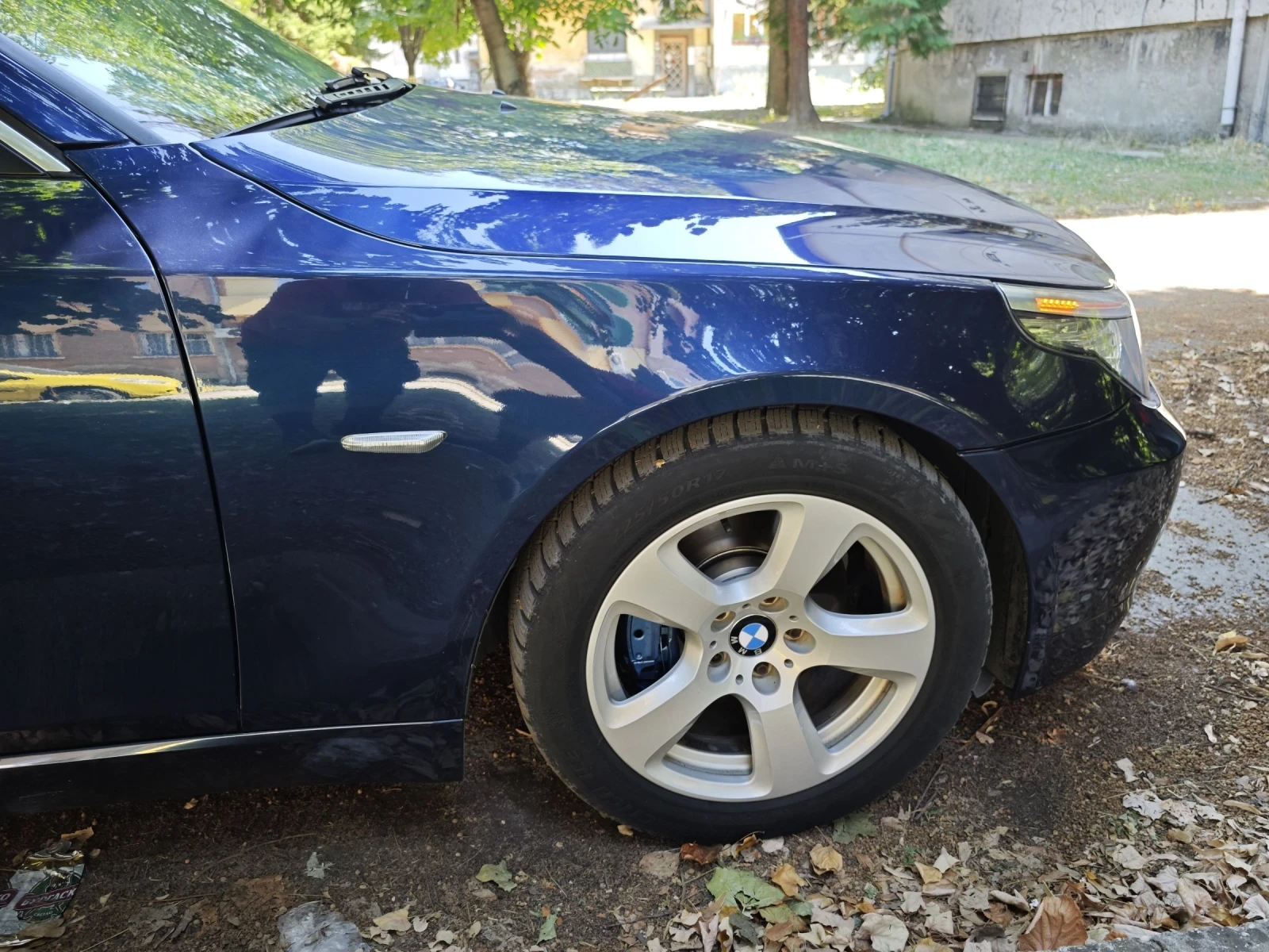 BMW 520, снимка 7 - Автомобили и джипове - 55446250
