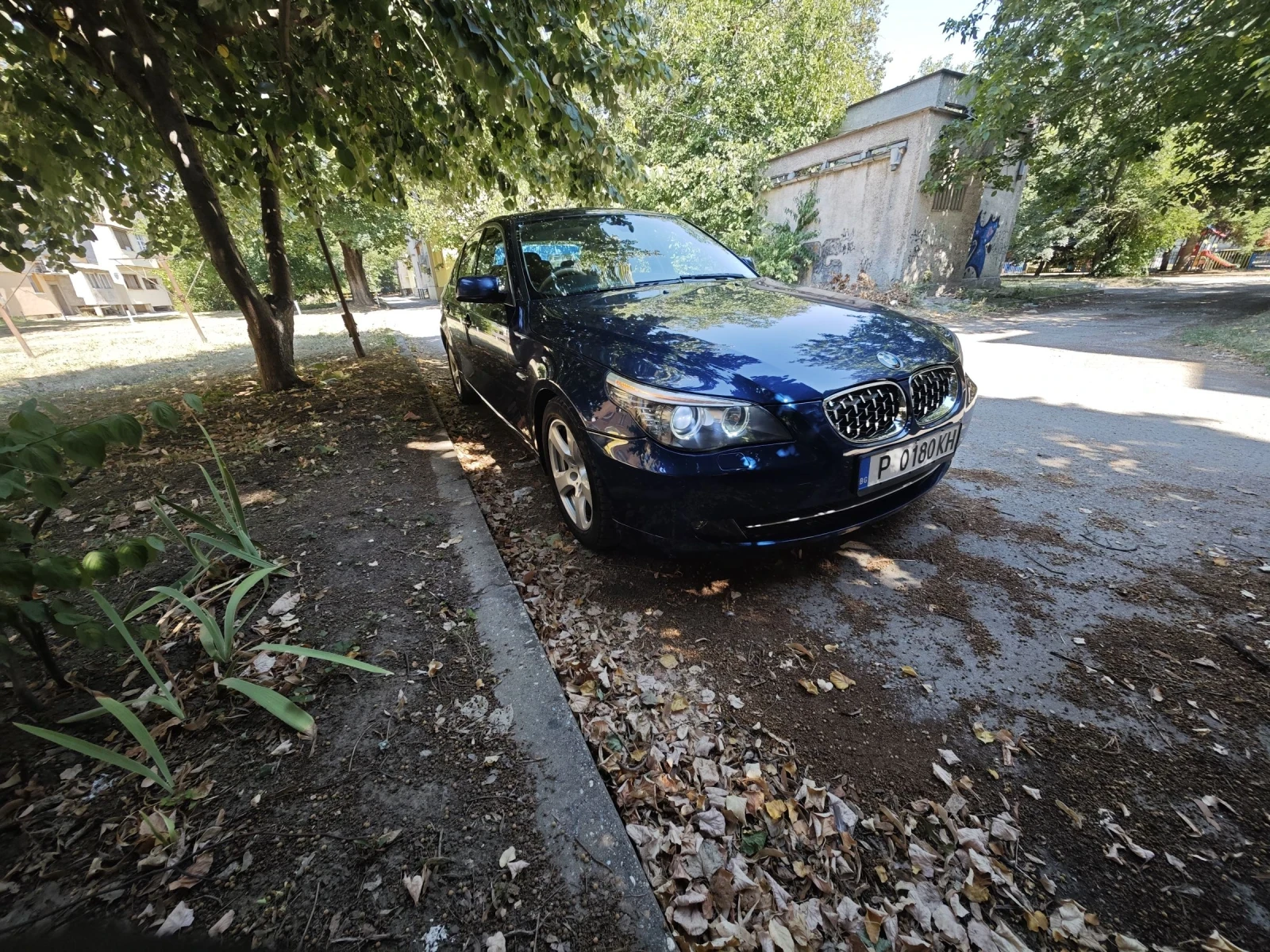 BMW 520, снимка 2 - Автомобили и джипове - 55446250