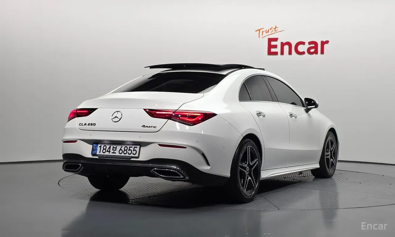 Mercedes-Benz CLA 250 4MATIC AMG LINE | АЛКАНТАРА | ПОДГРЕВ | 360 КАМЕРИ, снимка 3 - Автомобили и джипове - 55446242