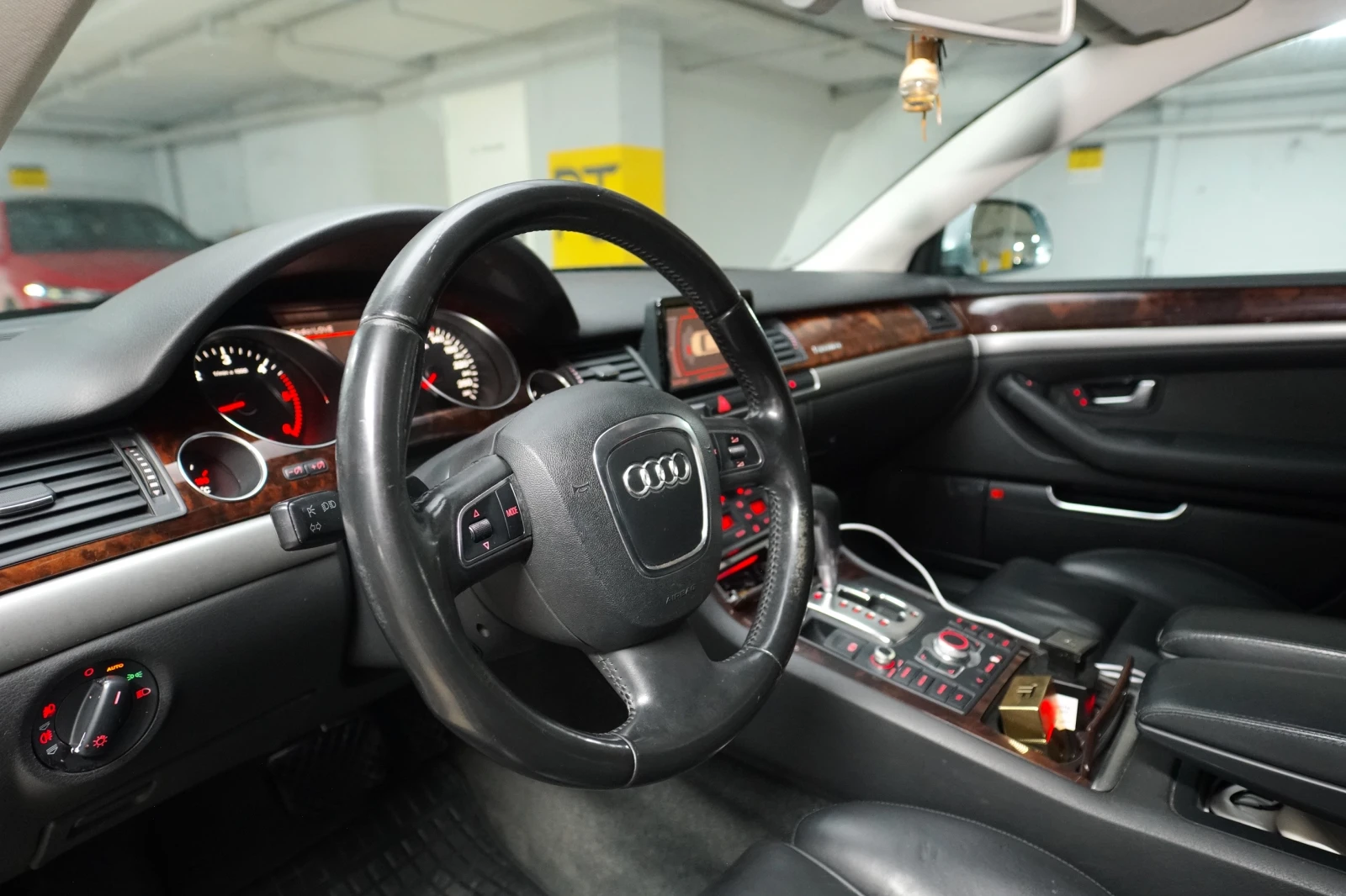 Audi A8 FACELIFT/СМЕНЕНИ ВЕРИГИ, снимка 15 - Автомобили и джипове - 55529950