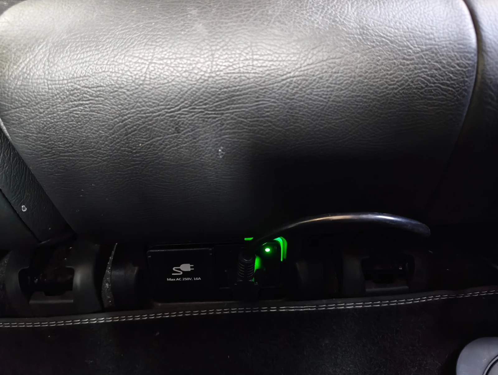 Hyundai Ioniq 5 77.7KWh* V2L* PREMIUM LINE* LED* Термопомпа, снимка 16 - Автомобили и джипове - 55753212