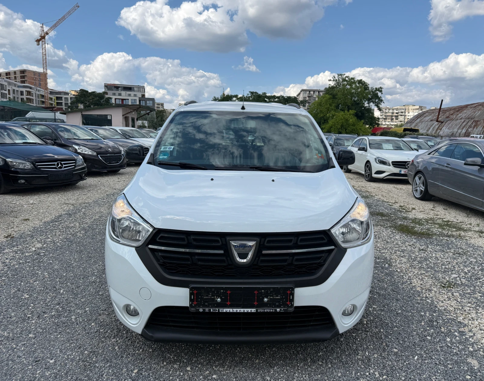 Dacia Lodgy 1.6 LPG / 6+ 1, снимка 2 - Автомобили и джипове - 55792440