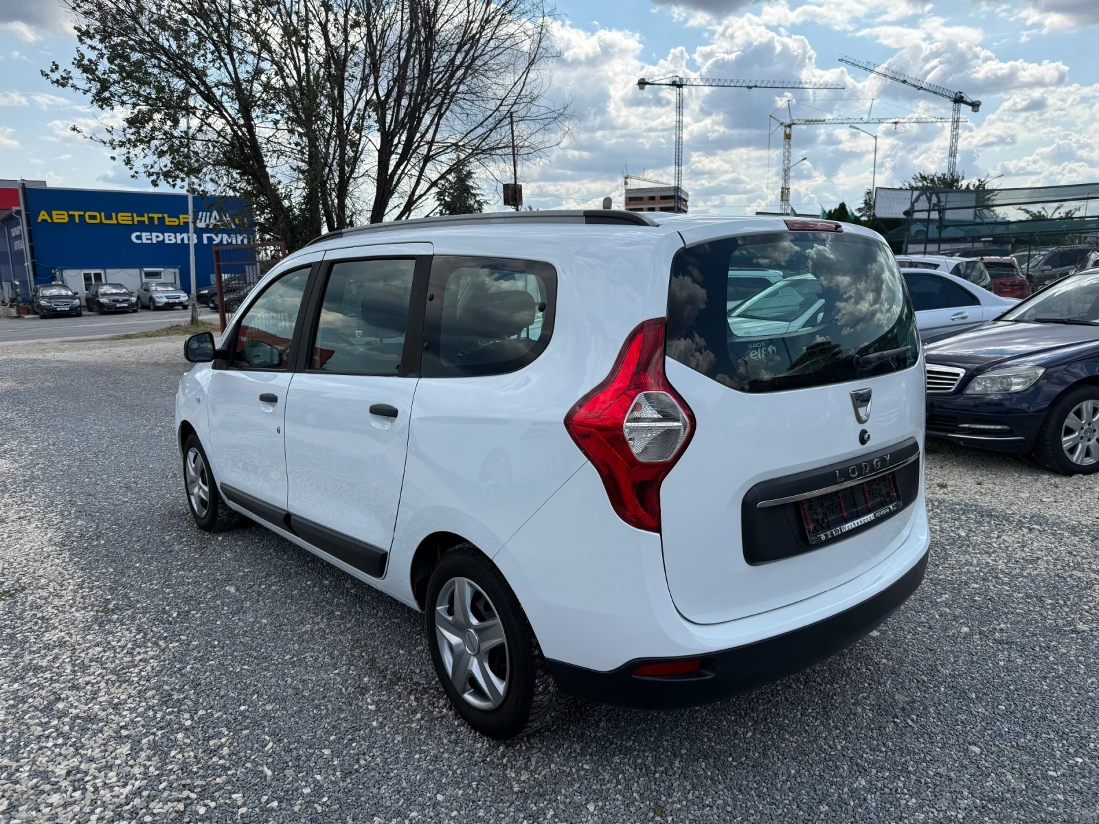 Dacia Lodgy 1.6 LPG / 6+ 1, снимка 6 - Автомобили и джипове - 55792440
