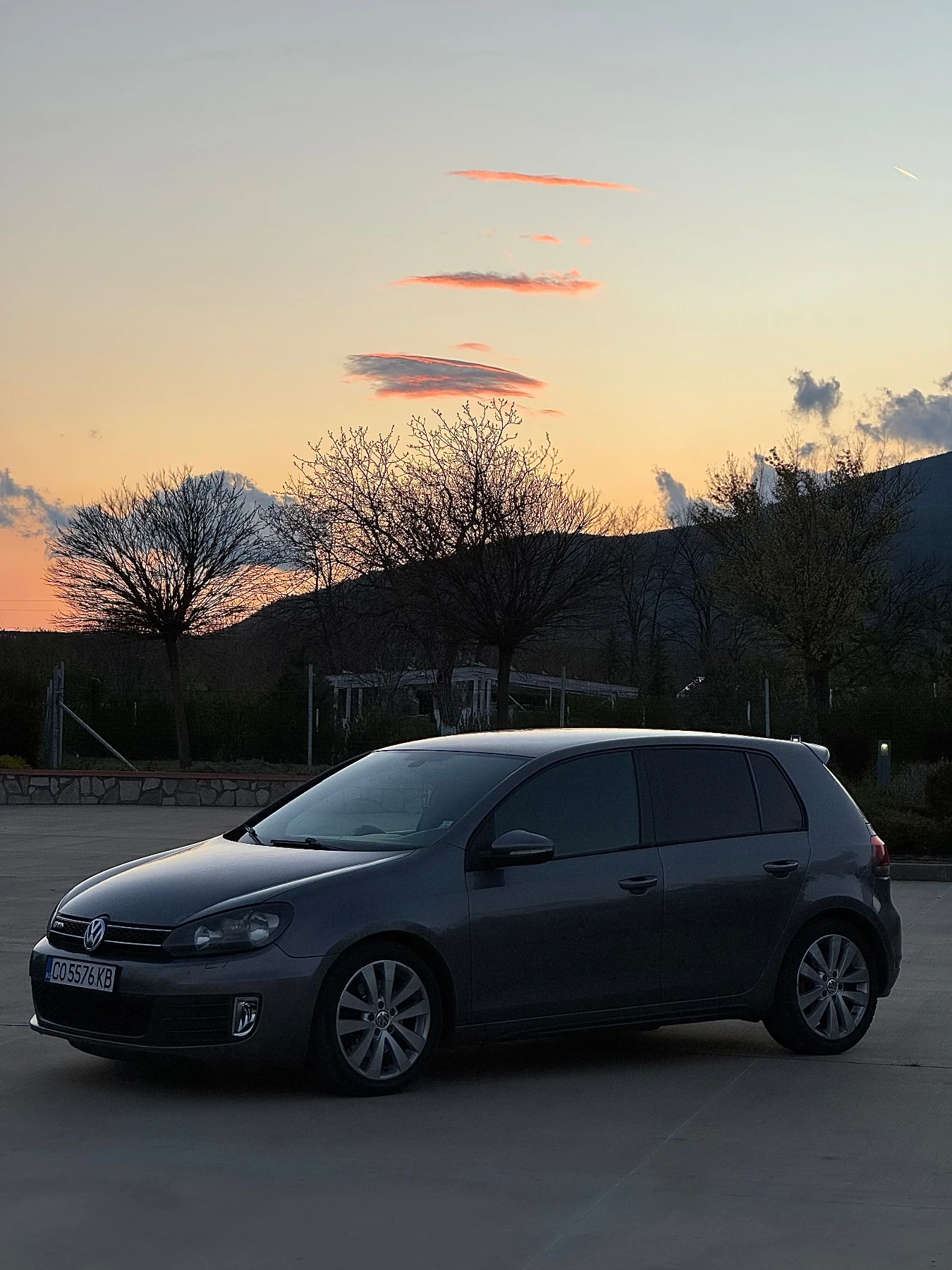 VW Golf, снимка 12 - Автомобили и джипове - 56138126