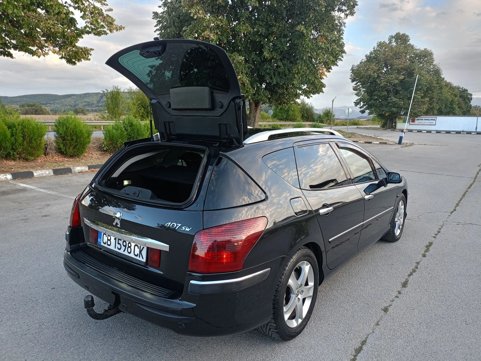 Peugeot 407 2.0HDI, снимка 8 - Автомобили и джипове - 56183945