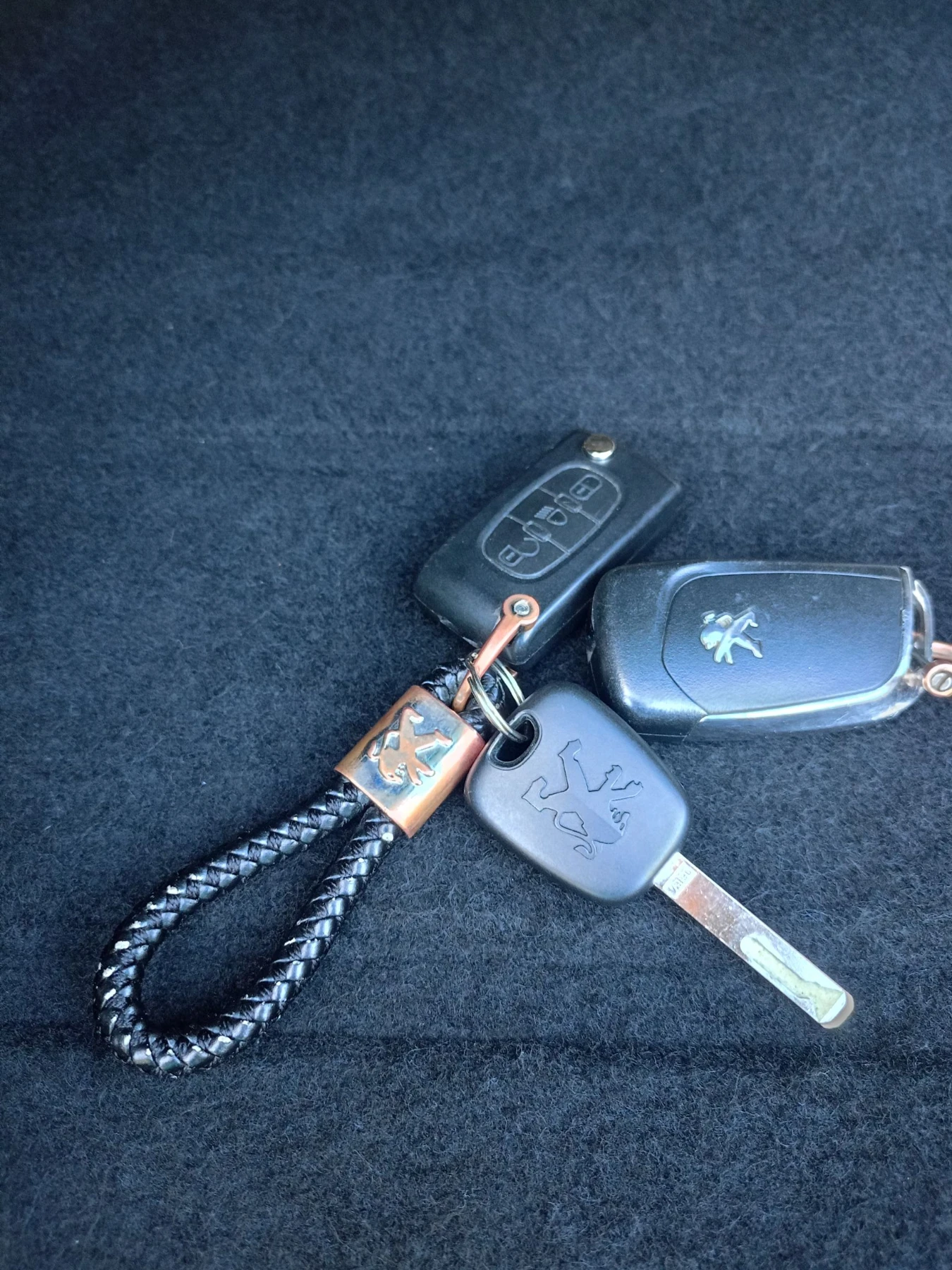 Peugeot 407 2.0HDI, снимка 14 - Автомобили и джипове - 56183945
