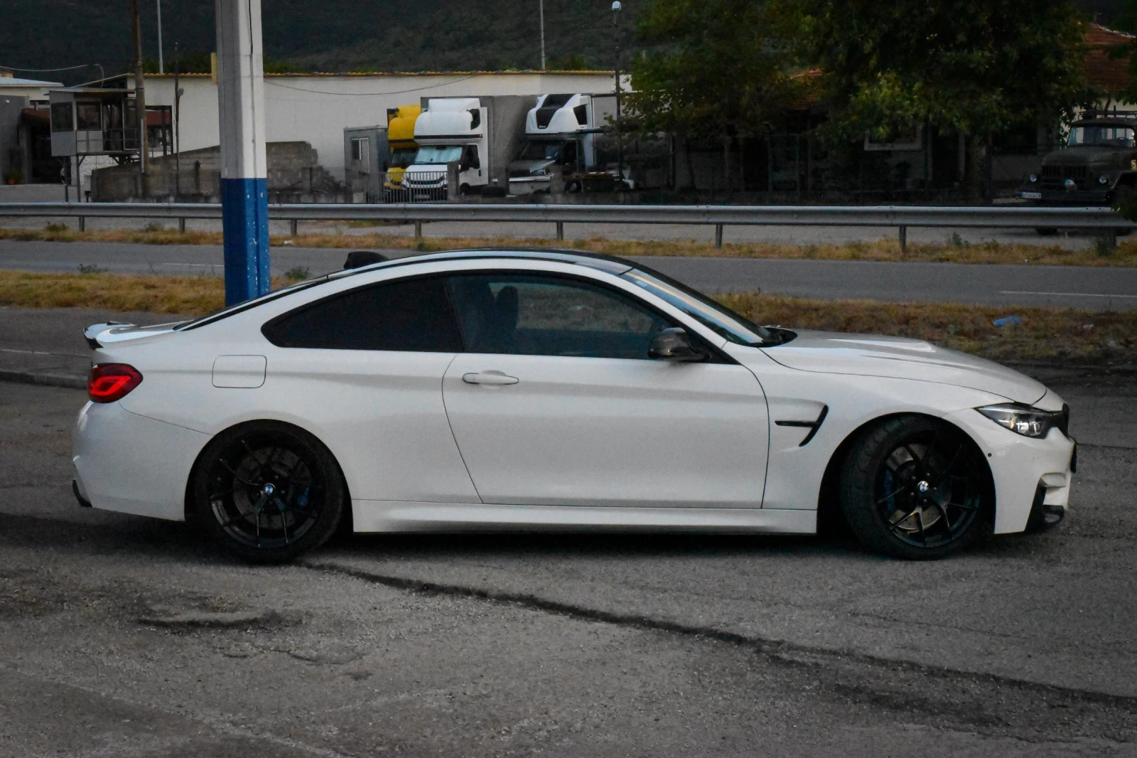 BMW M4, снимка 8 - Автомобили и джипове - 56252212