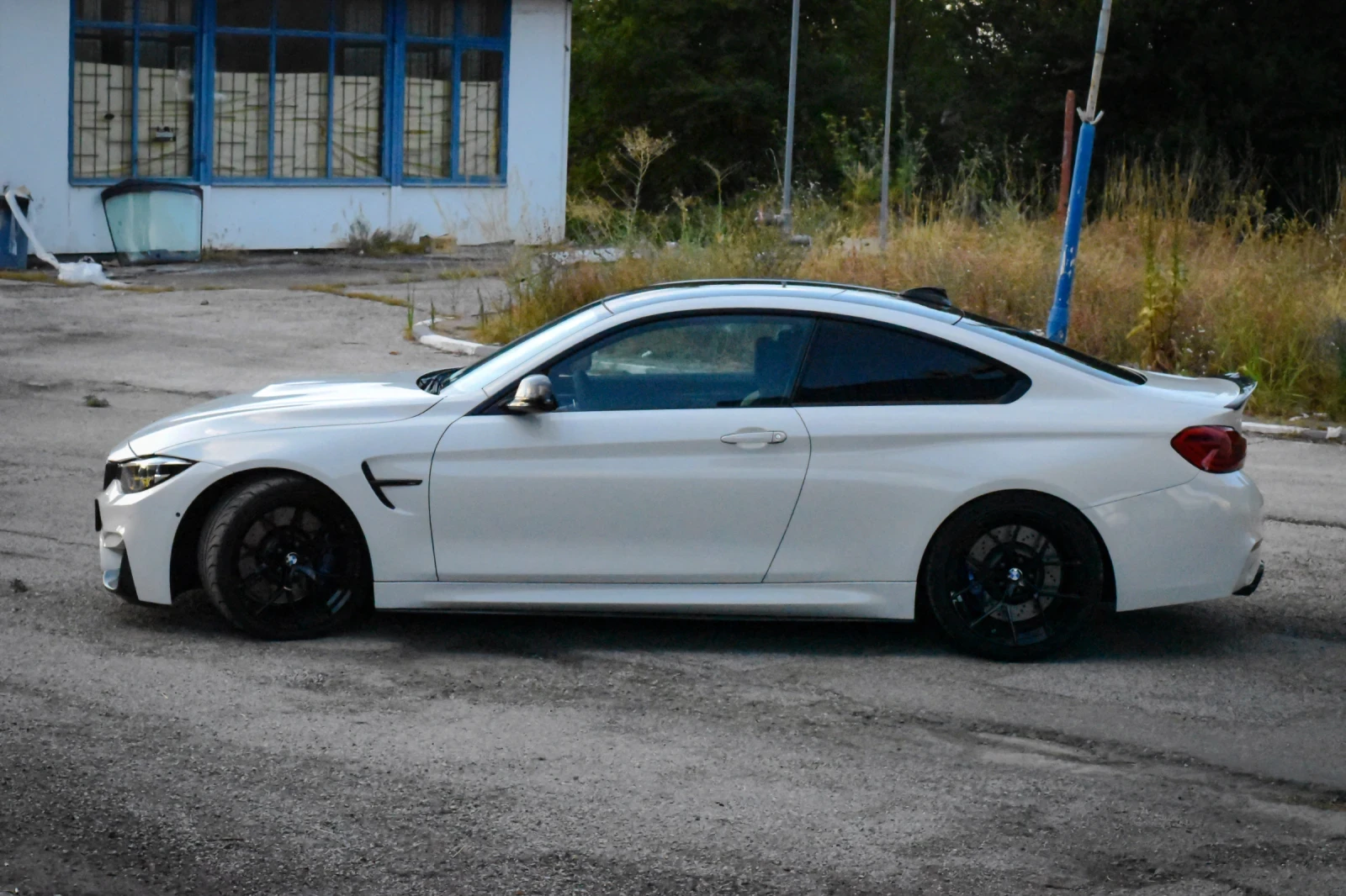 BMW M4, снимка 9 - Автомобили и джипове - 56252212