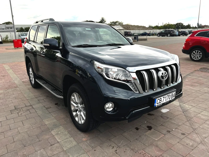 Toyota Land cruiser 6 + 1, снимка 2 - Автомобили и джипове - 47356572