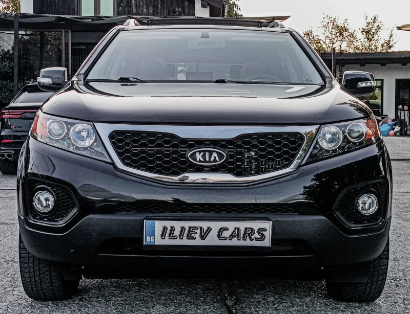 Kia Sorento 2.2CRDI 4X4 EXCLUSIVE ПРОДАДЕН. SOLD SOLD, снимка 2 - Автомобили и джипове - 47221331