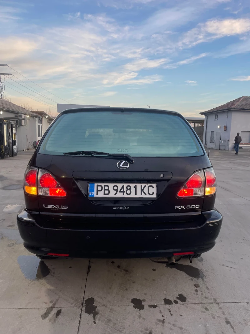 Lexus RX 300, снимка 8 - Автомобили и джипове - 49379134