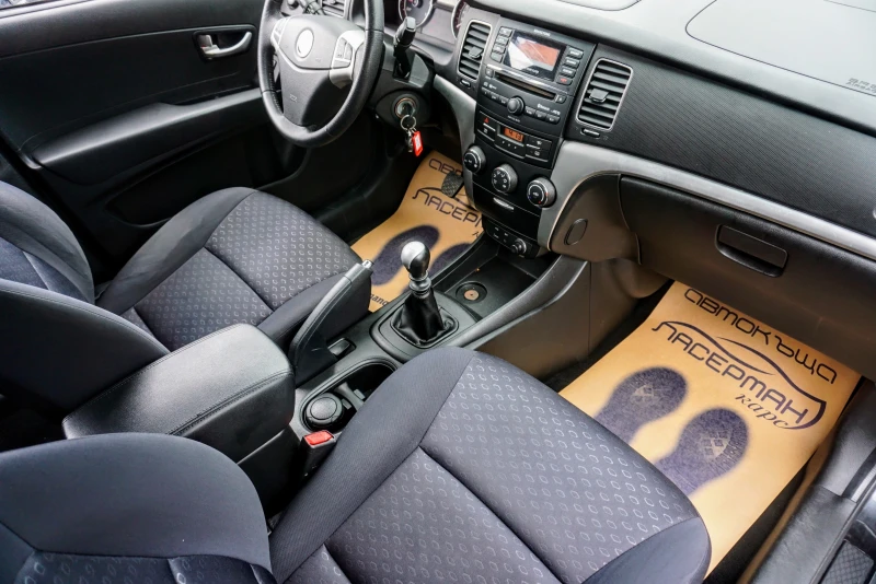 SsangYong Korando 2.0 E-XDI CLASSY AWD, снимка 10 - Автомобили и джипове - 50006731