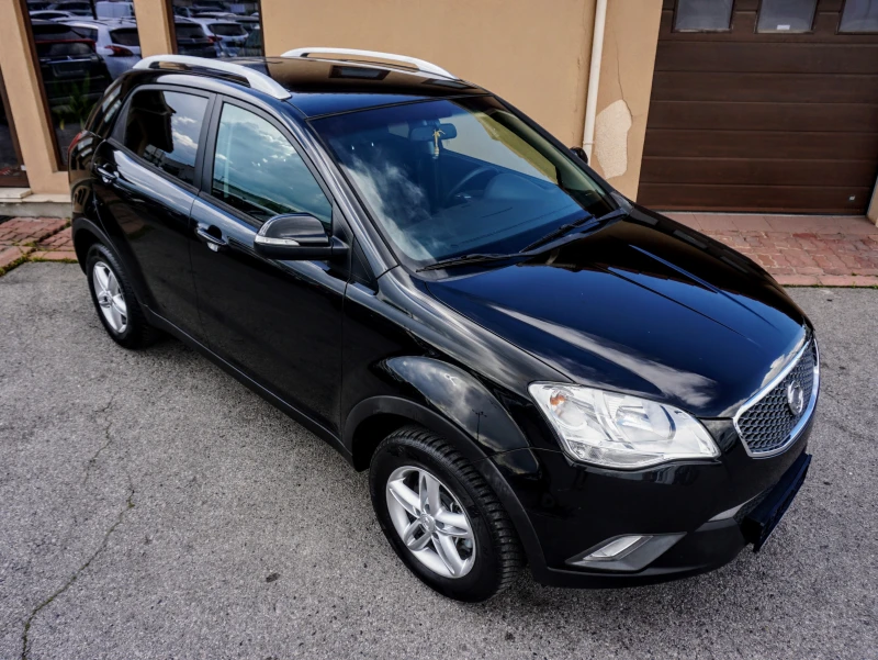 SsangYong Korando 2.0 E-XDI CLASSY AWD, снимка 2 - Автомобили и джипове - 50006731