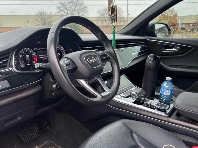 Audi Q8 Progressiv  CARFAX, снимка 5 - Автомобили и джипове - 52535821
