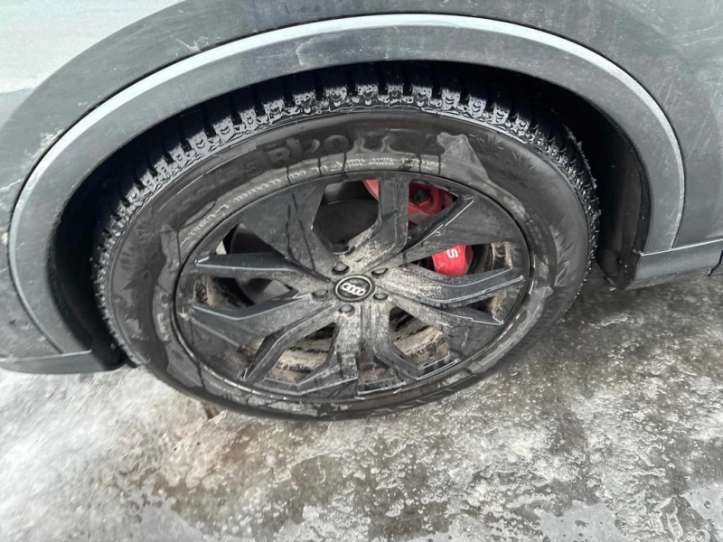 Audi SQ7 * Premium Plus * CARFAX * БЕЗ ПЪРВОНАЧАЛНА ВНОСКА, снимка 7 - Автомобили и джипове - 52943550