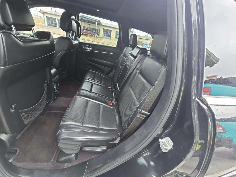 Jeep Grand cherokee Overland, снимка 9 - Автомобили и джипове - 52997582